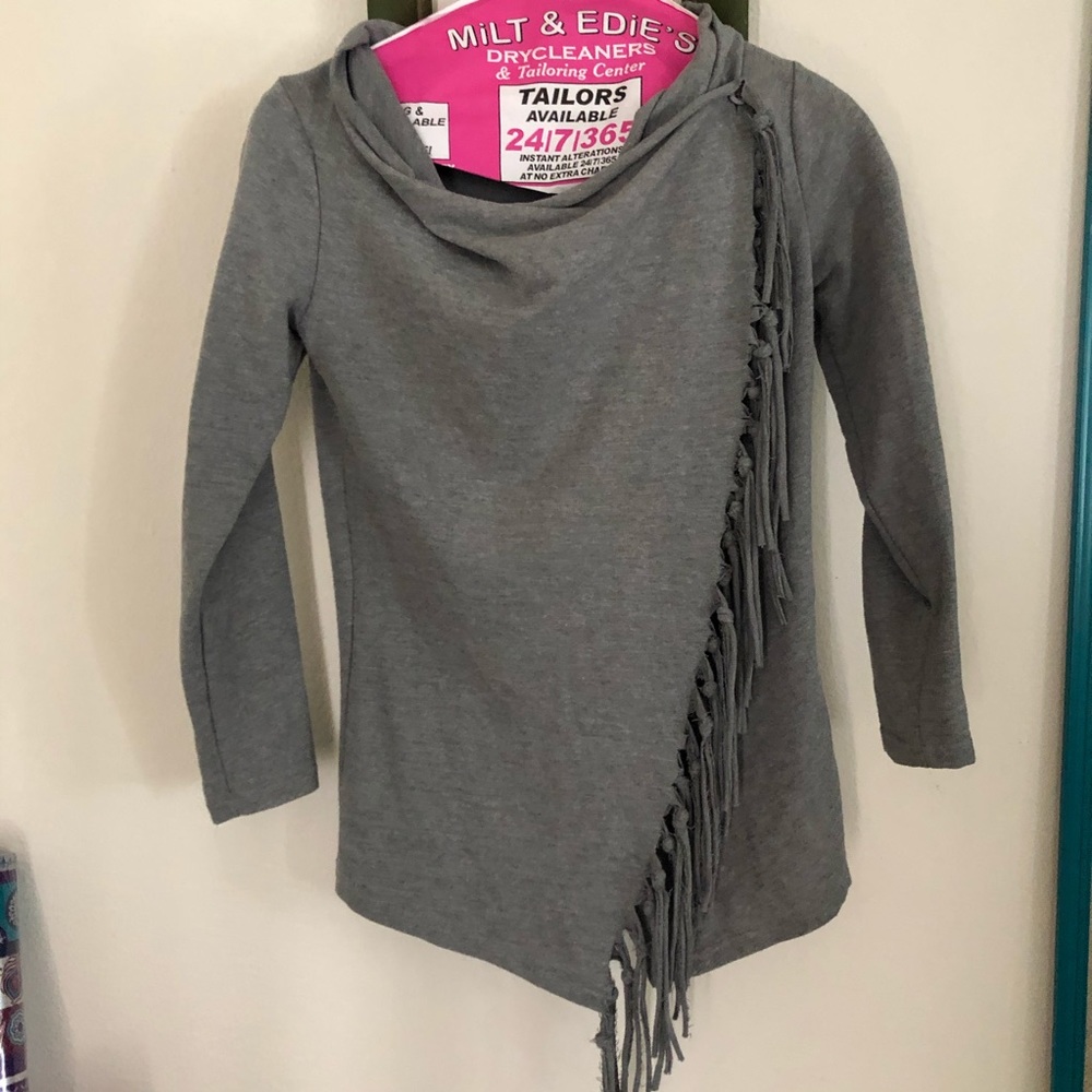 Grey sweatshirt top